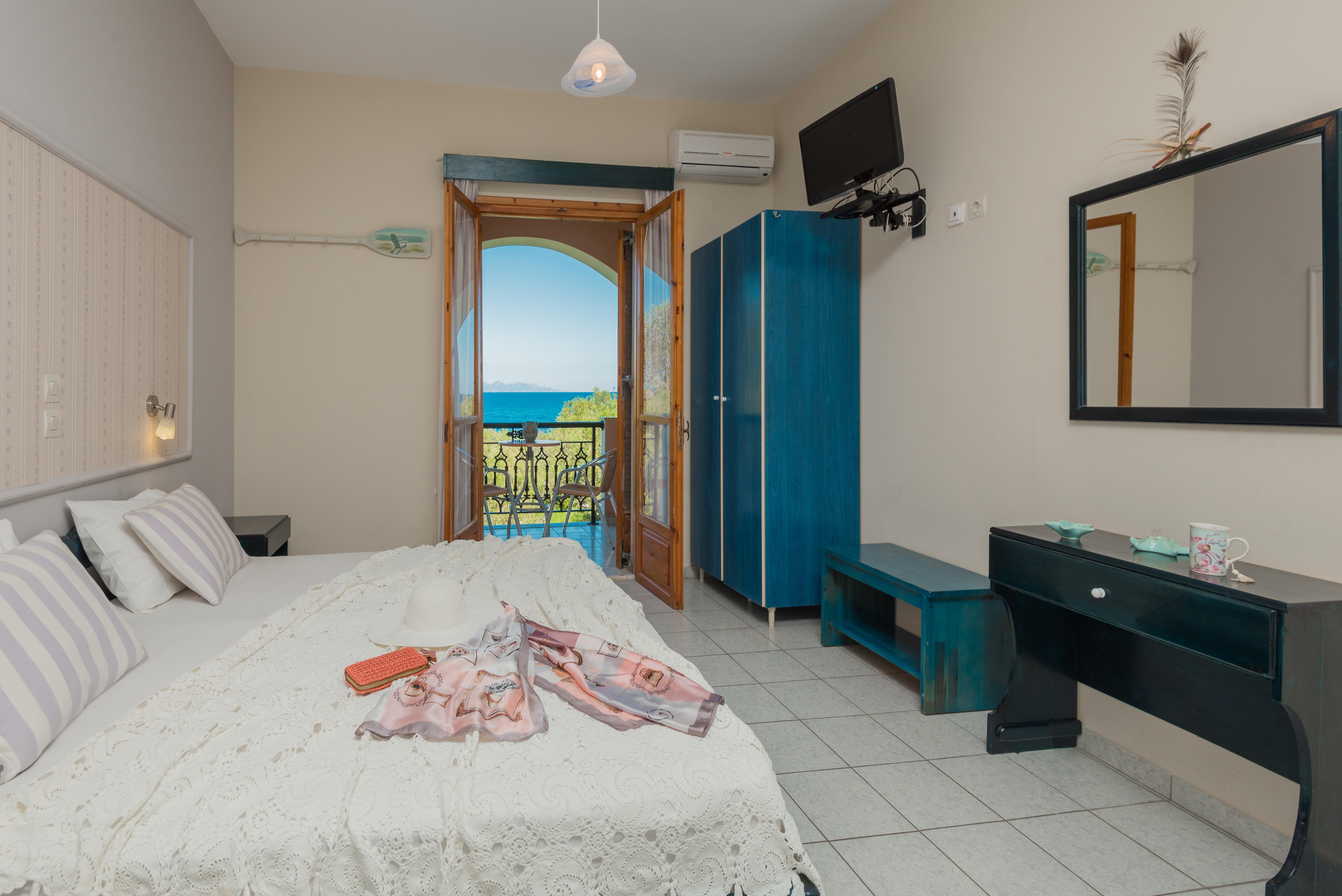 Kavos Psarou Studios & Apartments Ngoại thất bức ảnh