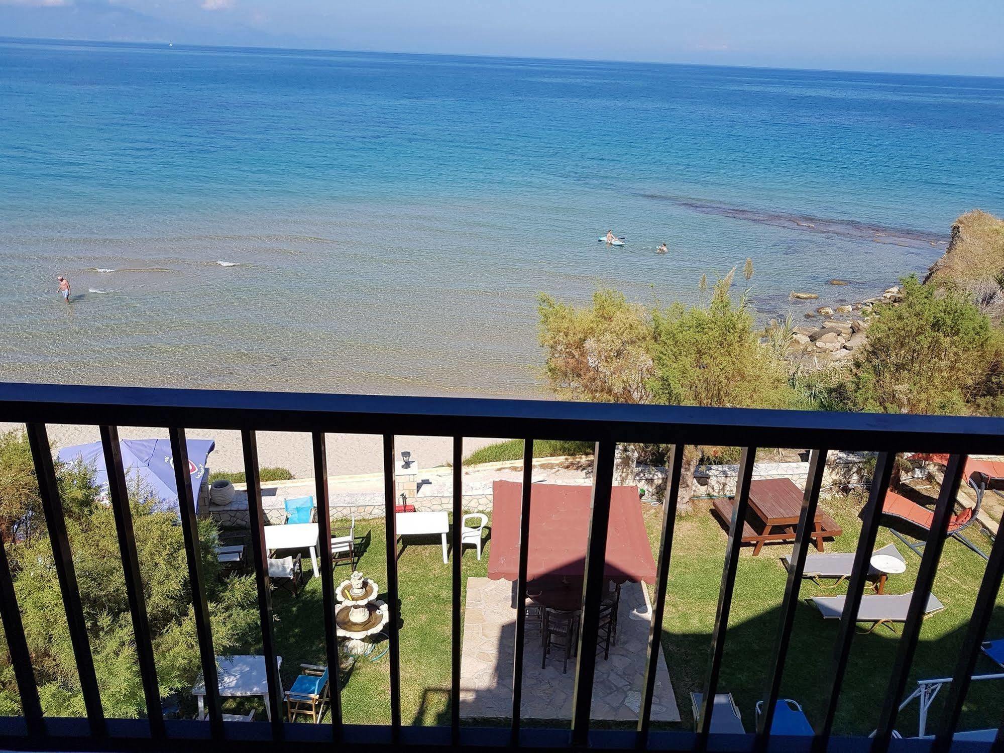 Kavos Psarou Studios & Apartments Ngoại thất bức ảnh